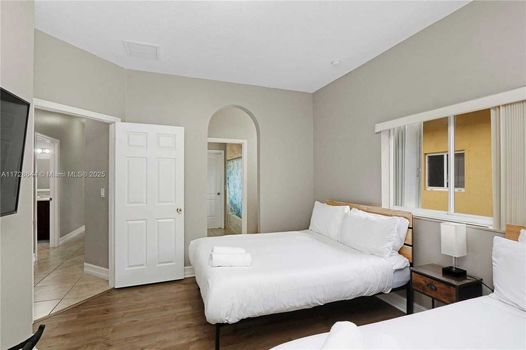 15666 SW 13th Ter, Miami, FL 33194 (14)