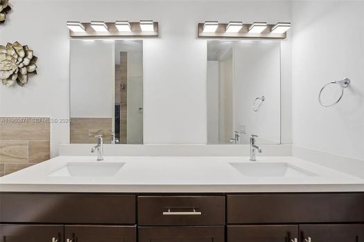 18350 SW 139th Path, Miami, FL (20)