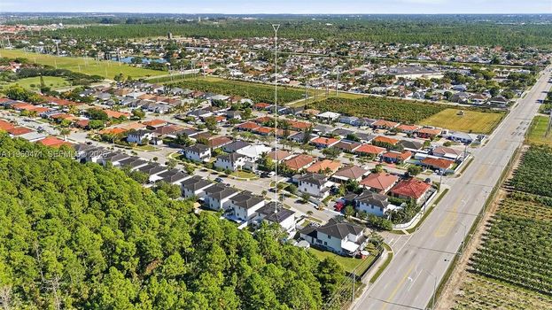18350 SW 139th Path, Miami, FL (24)