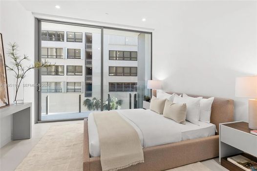 5 Grove Isle S301, Coconut Grove, FL (18)