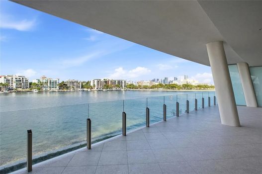 5 Grove Isle S301, Coconut Grove, FL (59)