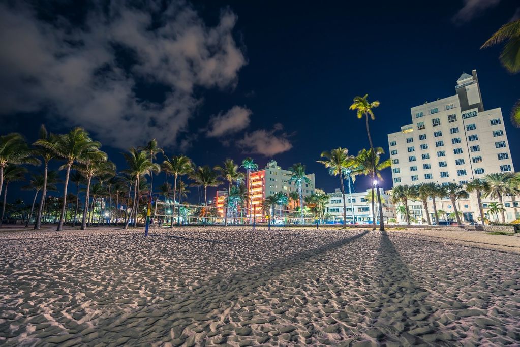 Miami Beach FL real estate agents area guide, top real estate agents in Miami Beach, Labrada Realty