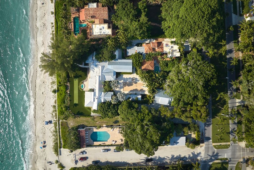 Star Island Drive Miami Beach waterfront estate homes luxury houses for sale in miami beach Labrada Realty