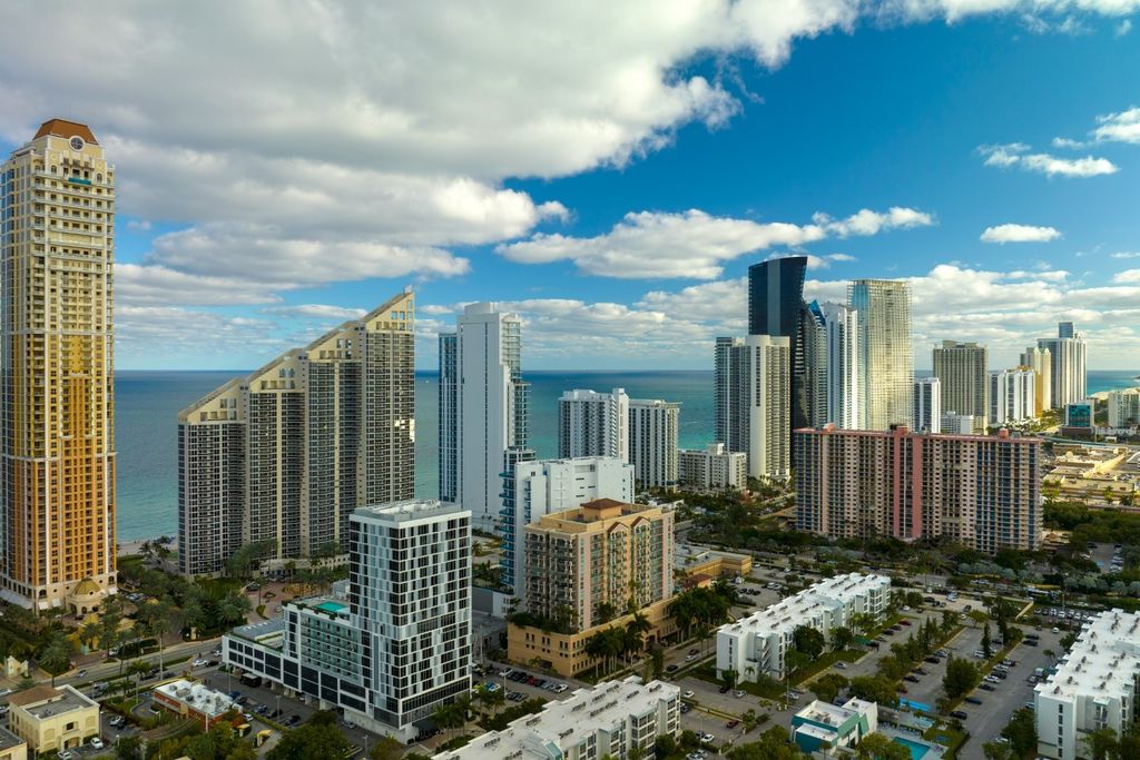 miami dade homes for sale price per square foot by corridor, Labrada Realty