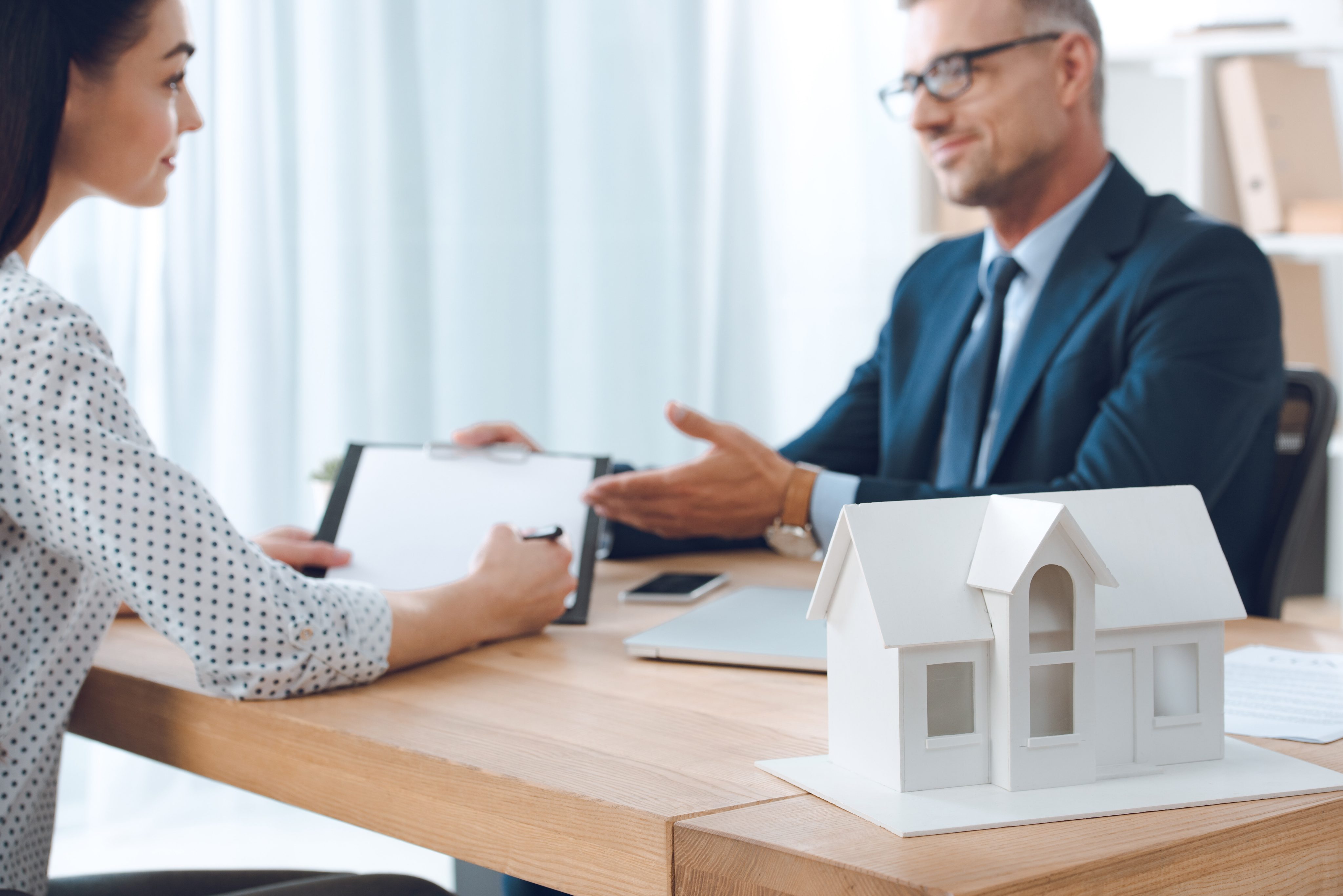 Florida seller net sheet review at a Miami-Dade home closing