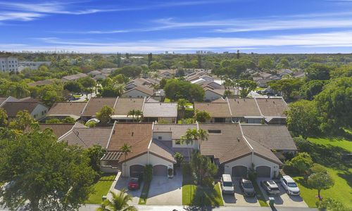 What Low Maintenance Homes Actually Look Like in …