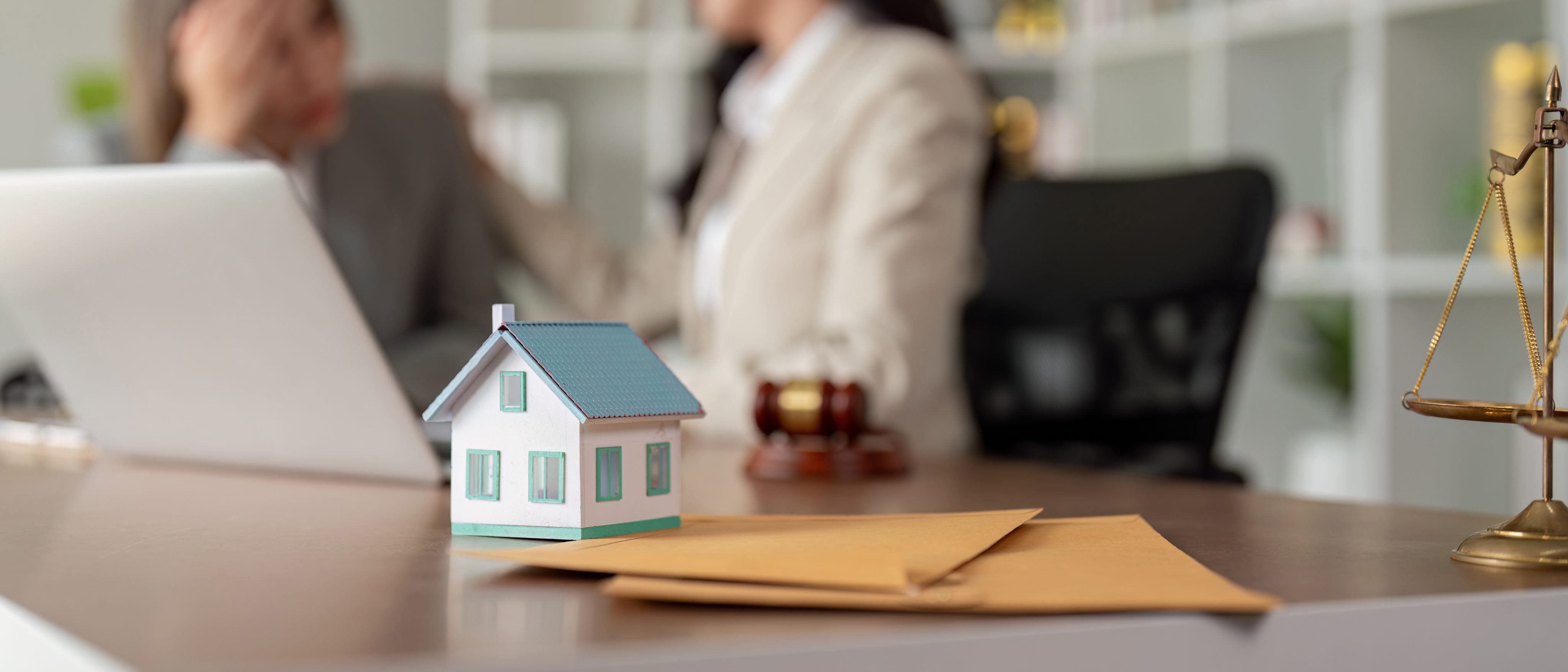 Selling property before divorce settlement guidance for Florida homeowners, Labrada Realty