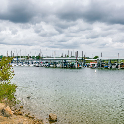 Lake Grapevine: Coves, Trails, Best Sunset Spots