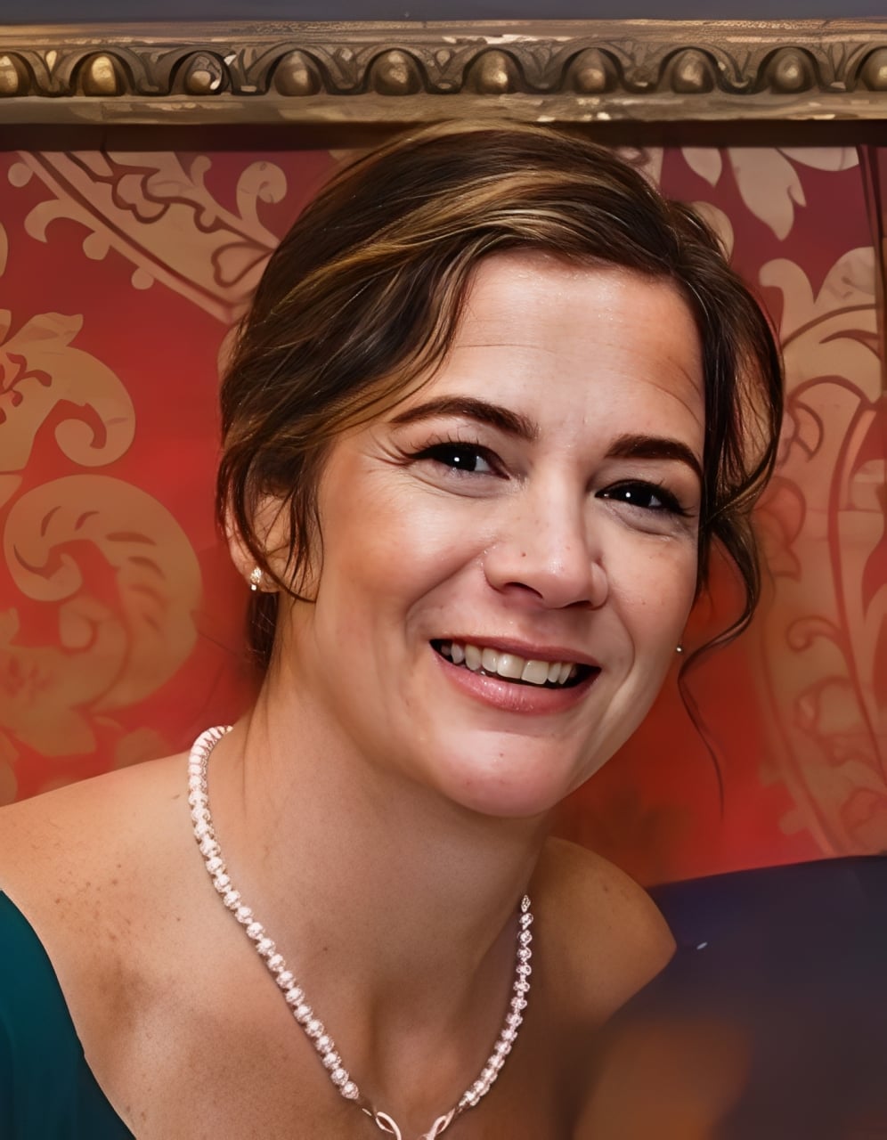 Lisa-Corrado-Walsh - Headshot (1)