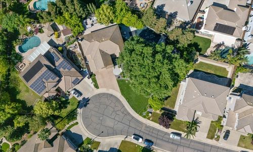 How Luxury Buyers Should Evaluate a Home's Resale Potential