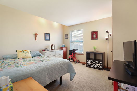 17-web-or-mls-6430 92nd Ave, Kenosha, WI - 15