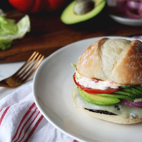 Easy entertaining and recipe tips from celebrity chef Katie Lee