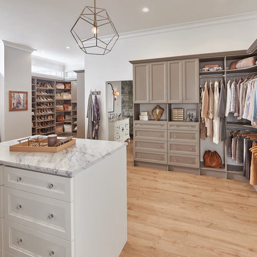 3 Tips to Create Your Dream Closet