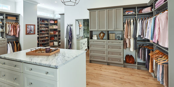 3 Tips to Create Your Dream Closet