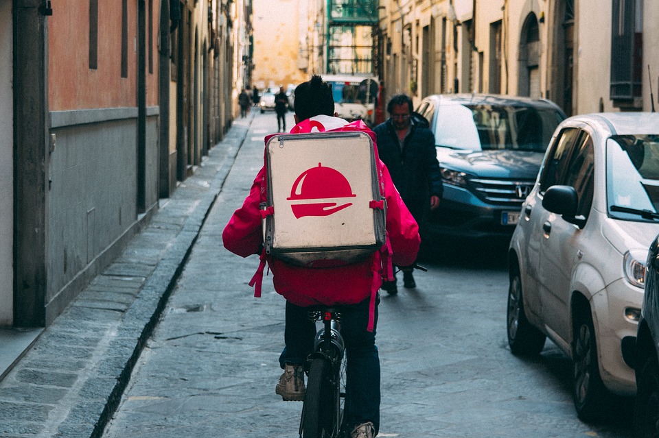 Bicycle Box Street Delivery Foodora Bike