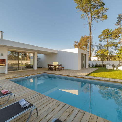 Swimming Pools - Do they add value to your home?