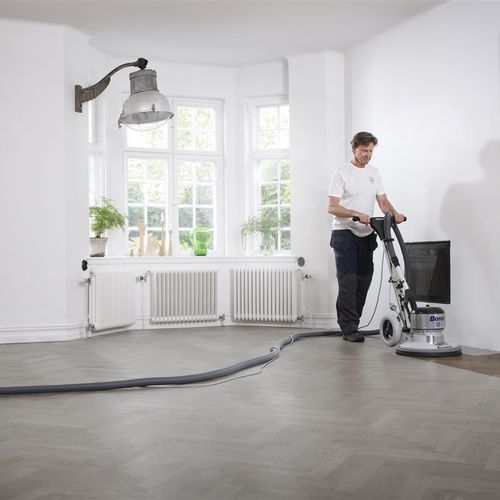 5 Top Tips for Refinishing Hardwood Floors