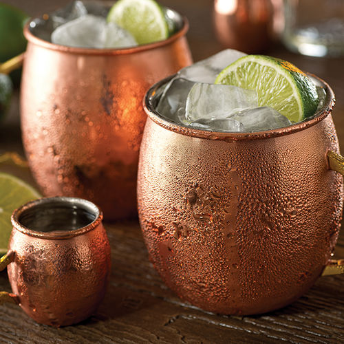Pair and Pour Some Festive Holiday Cheer This Season