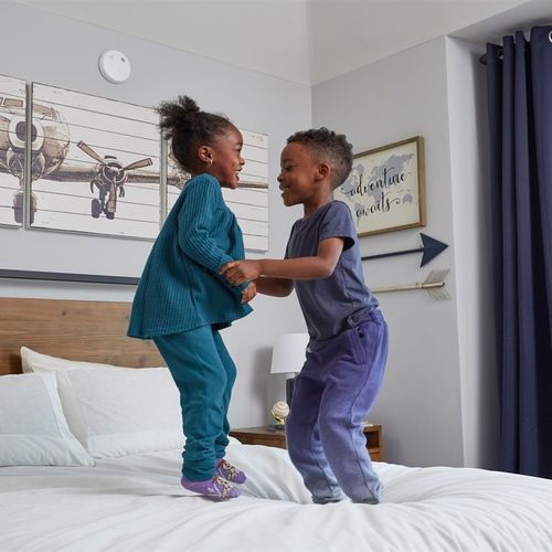 Did you know? Smoke alarms don't last forever