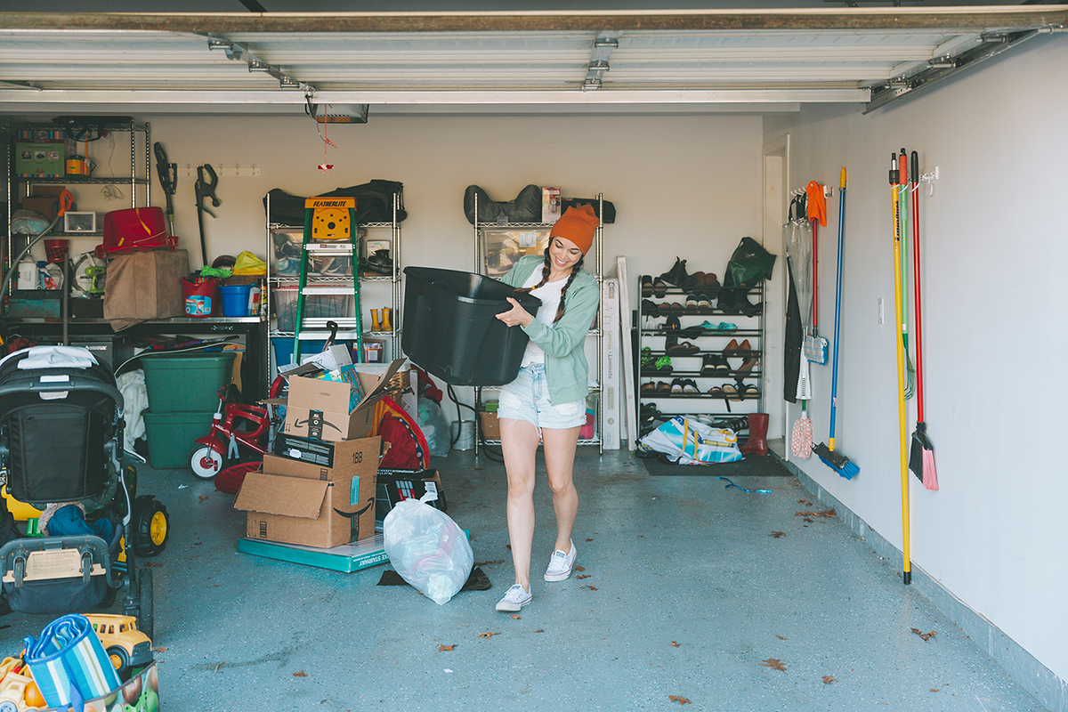 garbage-storage-messy-woman-garage-cleaning-organizing-spring-cleaning_t20_LlLaOK