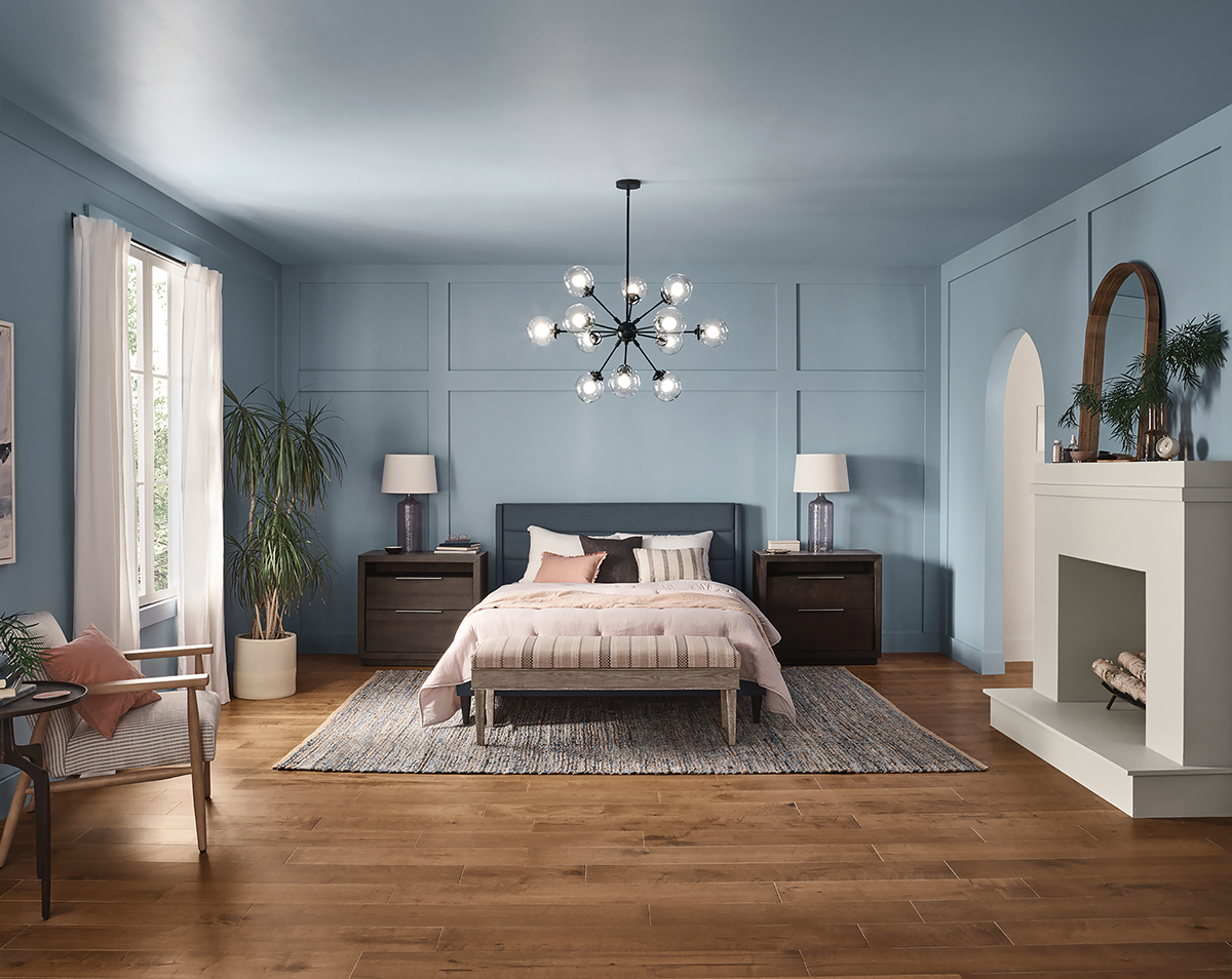 HGSW CCOTY 2022 shown in a bedroom with wall color Aleutian HGSW