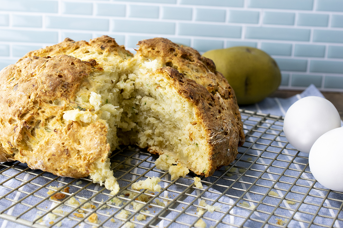 14867-VID-IRISH-POTATO-BREAD-A