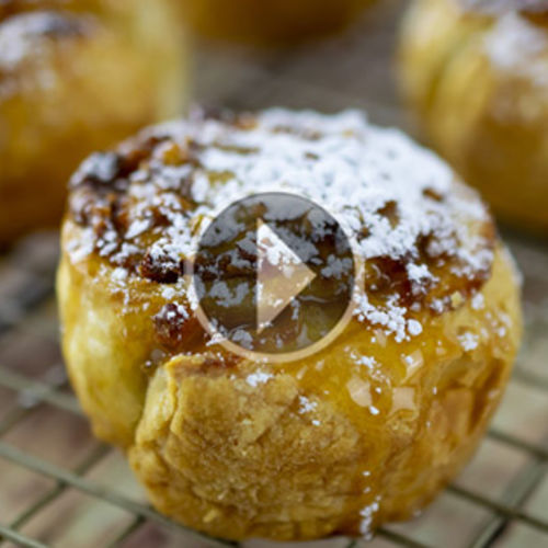 Easy Recipe Friday -Caramel Sticky Rolls
