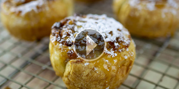 Easy Recipe Friday -Caramel Sticky Rolls