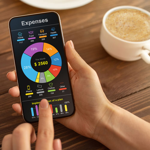Everyday Expenses You Can Reduce to Save Money for a Home