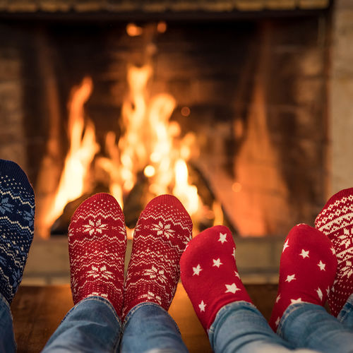 Deck the Halls (and Your Home): 5 Essentials for a Festive Holiday Season