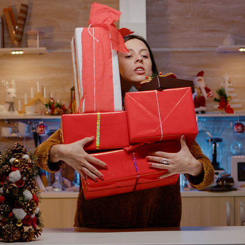 Don't Panic, Procrastinators! Last-Minute Gift Ideas to Rescue This Holiday