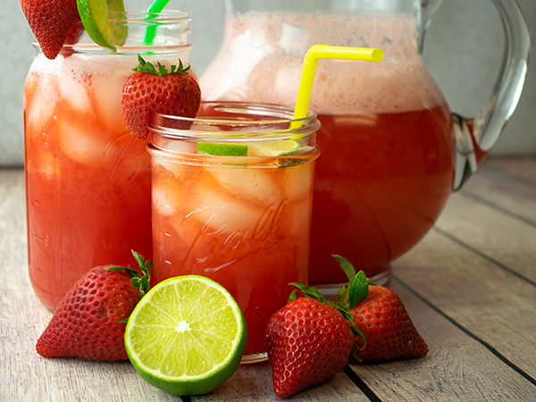 ffes-strawberry-spritzer-detail-embed1