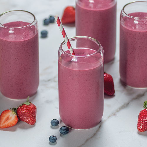 Green Tea Berry Banana Smoothies