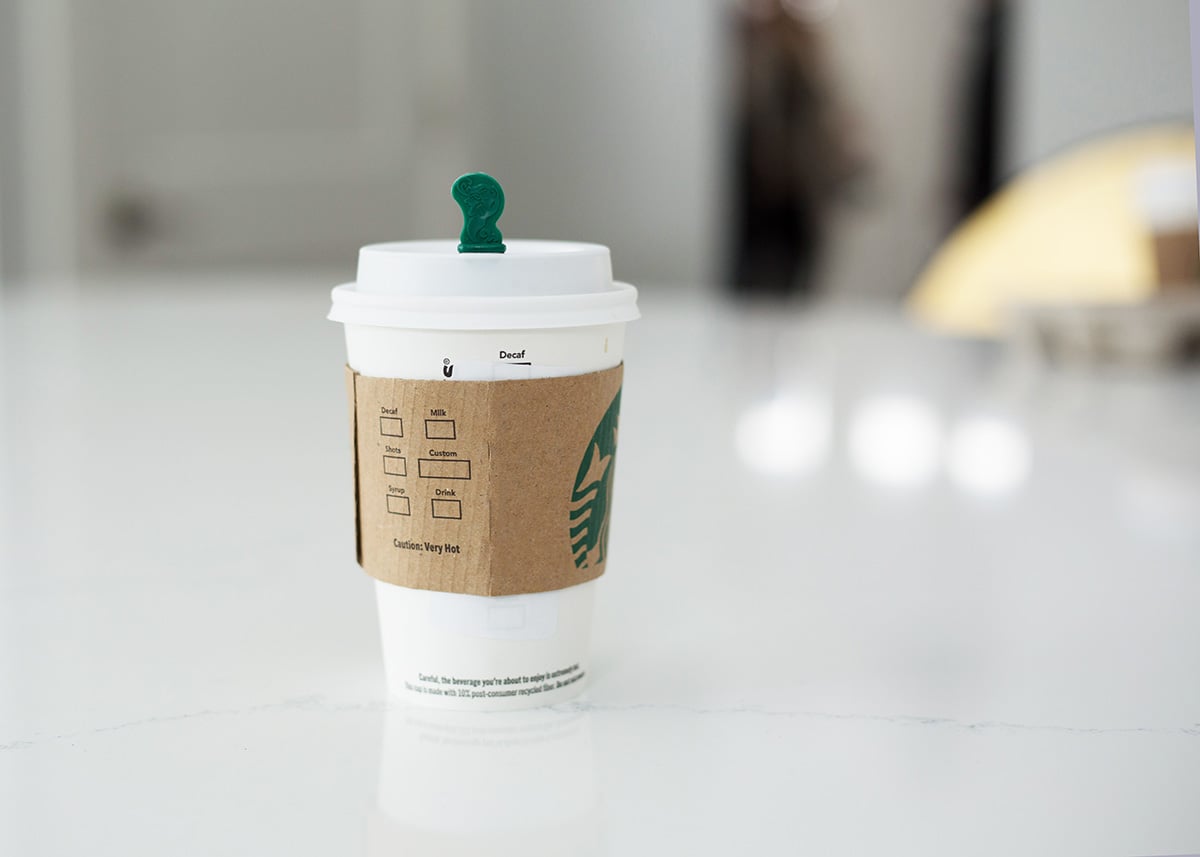 negative-space-coffee-latte-green
