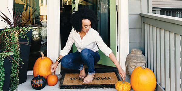 Fall in Love with Outdoor Décor