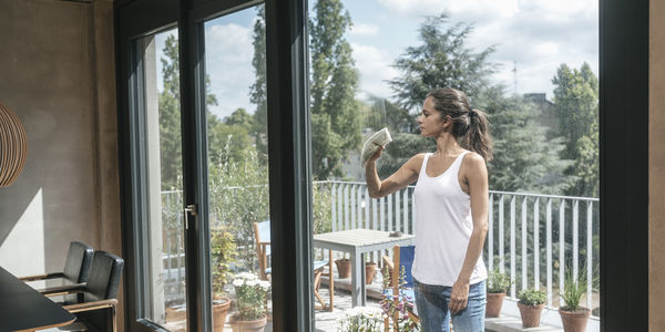 See Clearly Now: 5 Tips for Sparkling Windows &hellip;