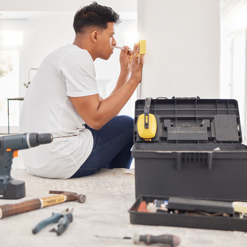 4 Essential January Maintenance Tips for Your Home
