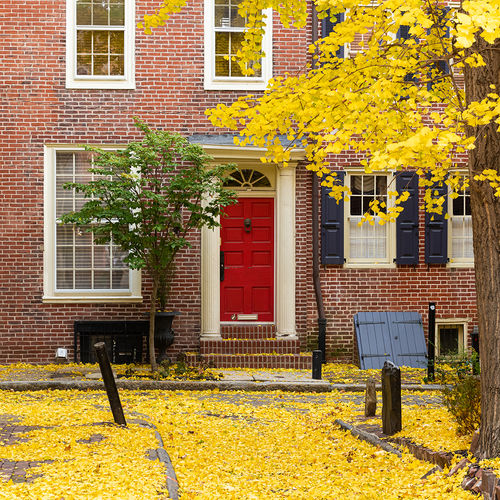 Why Autumn Might Be the Best Time to Buy a Home