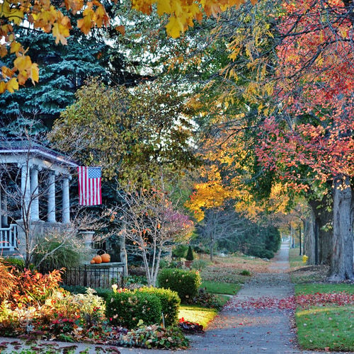 Pricing Your Home Right in a Transitioning Fall Market