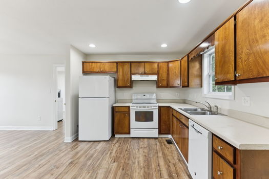 9-286 Strawberry Dr - 009