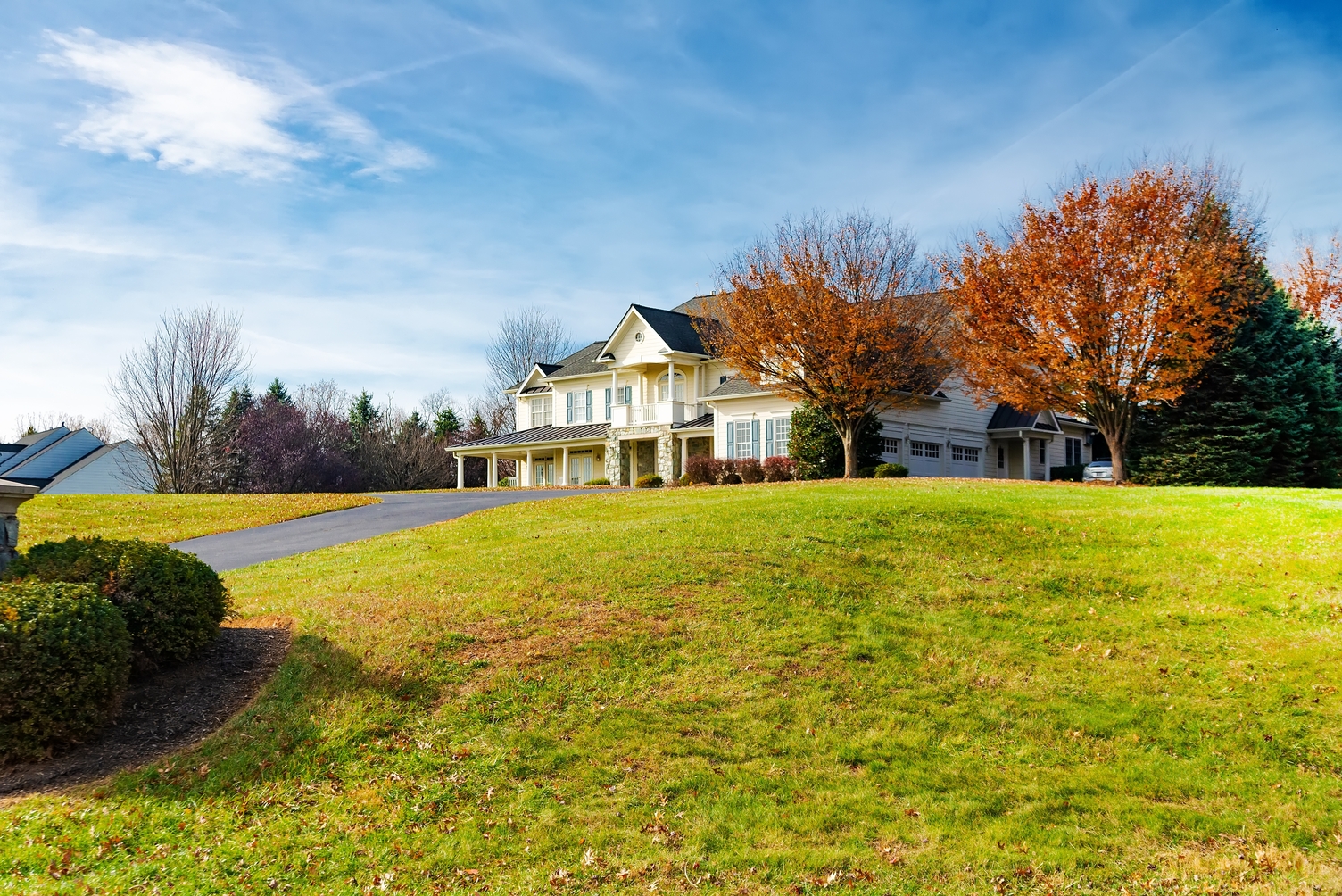 Expensive,Country,House.,Autumn,Landscape.,Washington,Suburbs.,The,State,Of