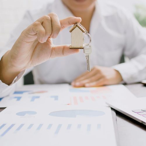 What Overpricing Your Charleston Home Really Costs in 2026