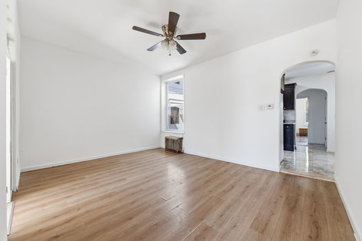 7-web-or-mls-783A4083