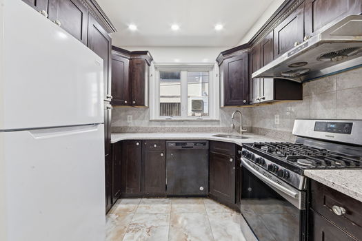 8-web-or-mls-783A4093