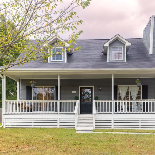 Under Contract in Alabaster: 3 Bedroom Home with a Huge Fenced Yard