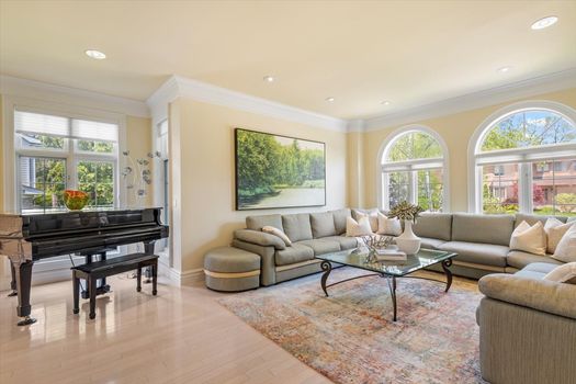 12-Living Room