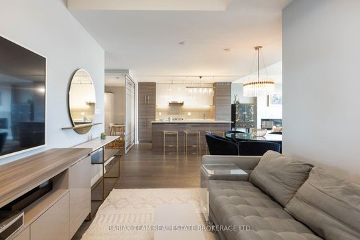 835 St Clair Ave W #414 (7)