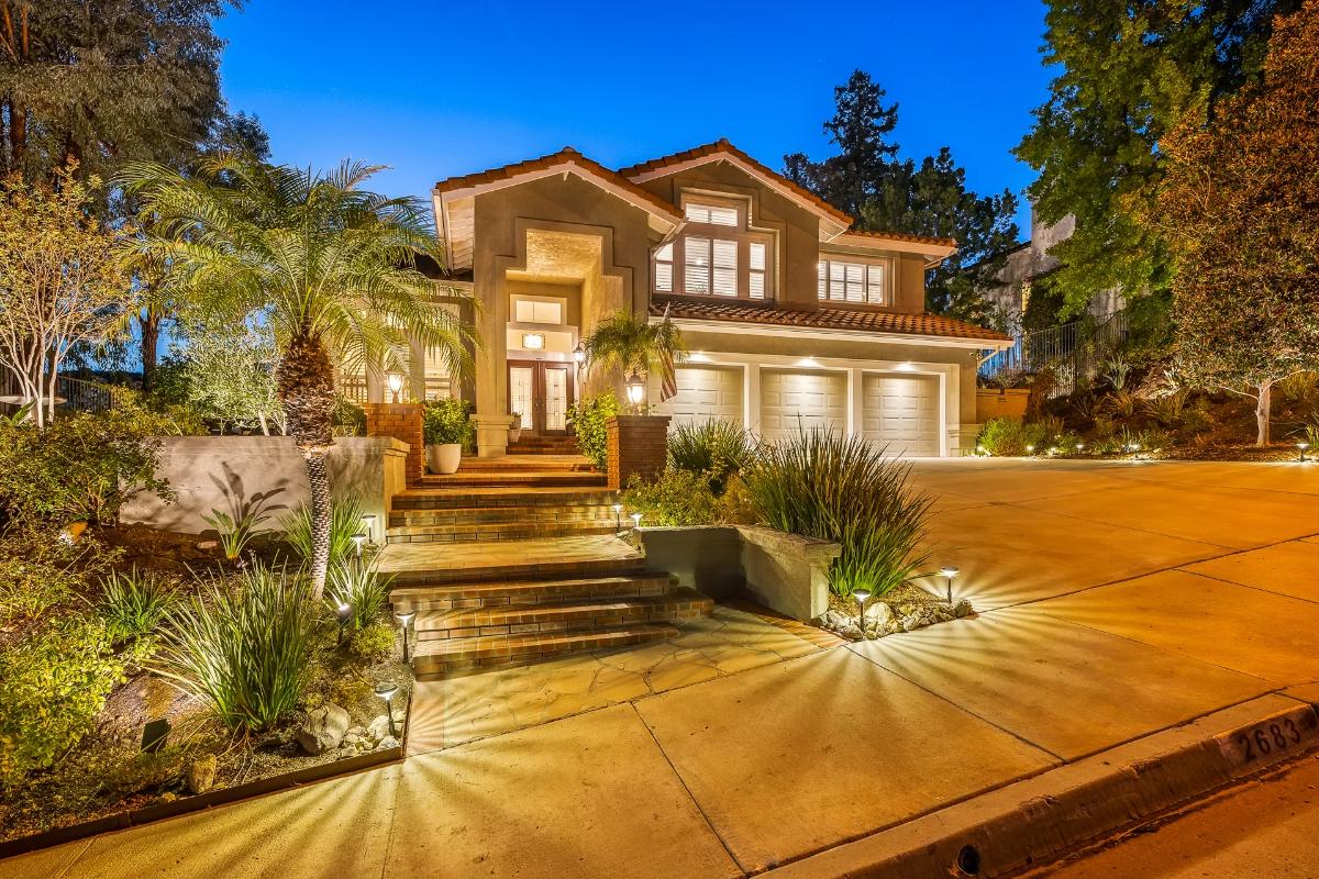 2683 Grandoaks Drive