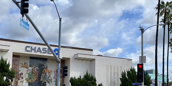 Studio City Housing Market and Neighborhood Guide