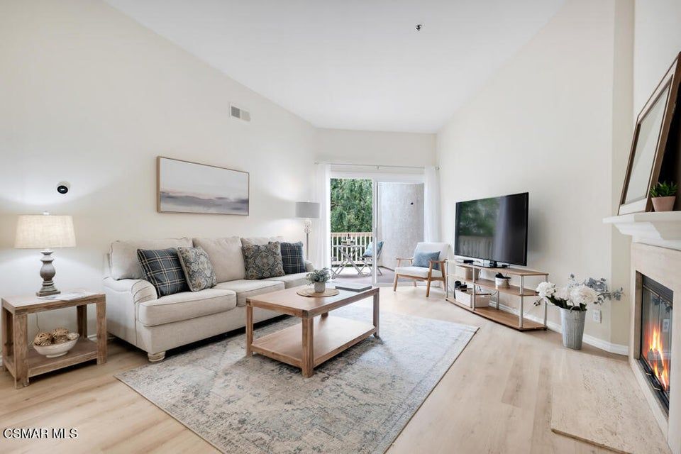 5744 Oak Bend Lane #312, Oak Park